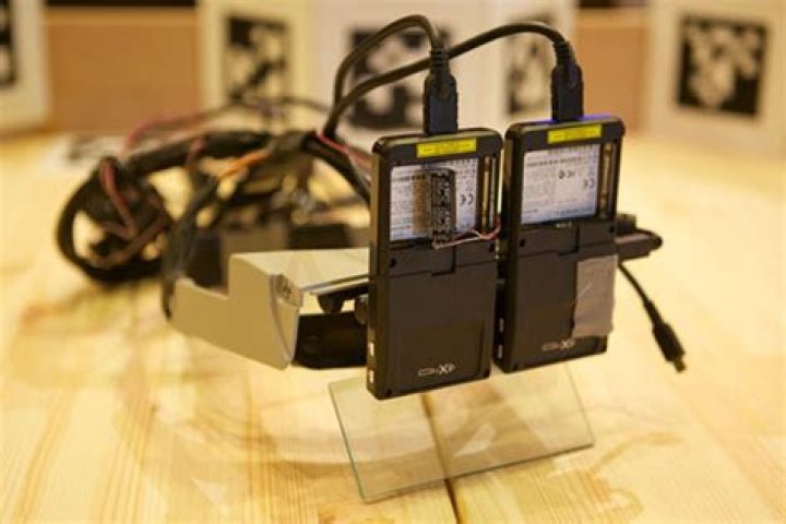 CastAR headcrab prototype