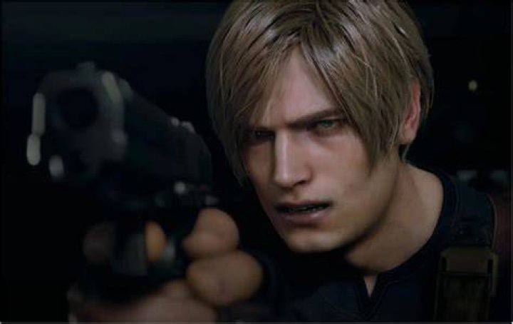 Leon looks at an open elevator door in the Resident Evil 4 remake